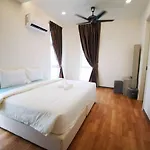 Kayangan Villa Melaka By Cobnb