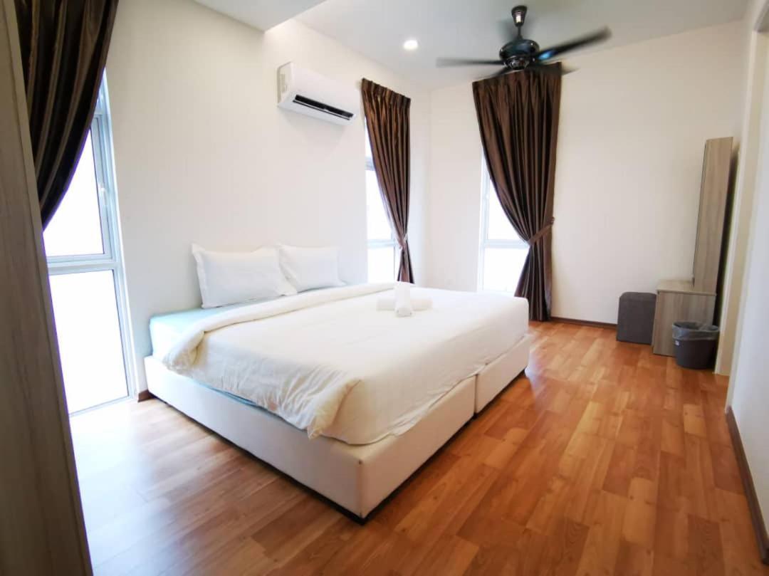 Kayangan By Cobnb Villa Malacca